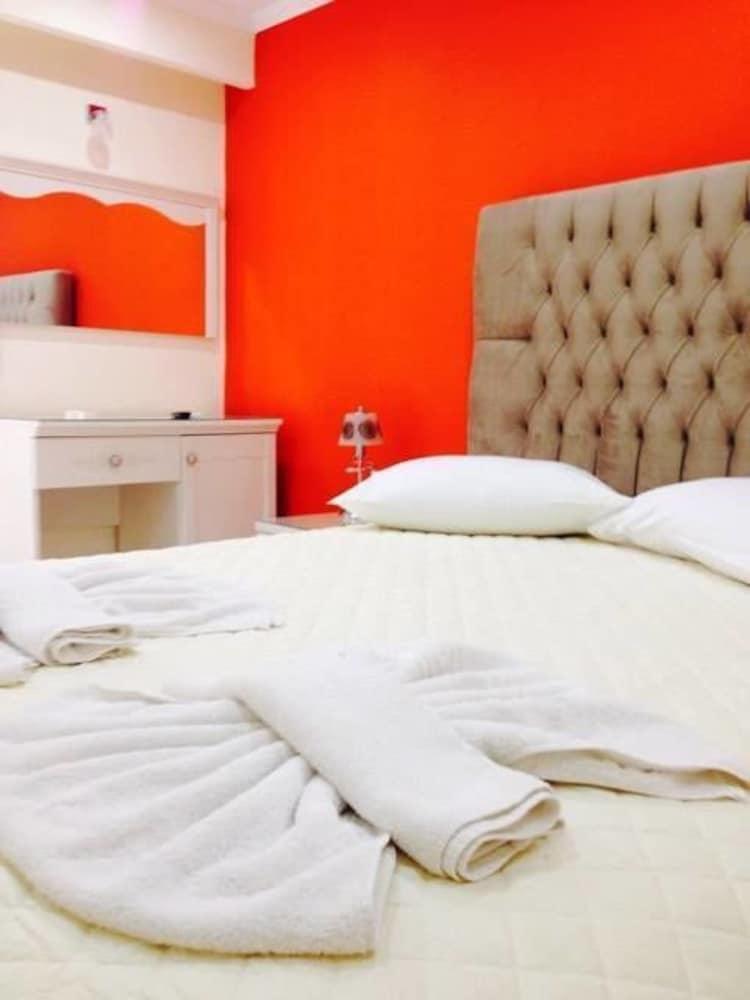 Hotel Zante Pantheon 3*